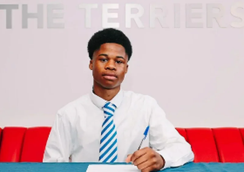 Nigerian winger attracted Burnley, Wolves interest before joining Huddersfield on scholarship deal