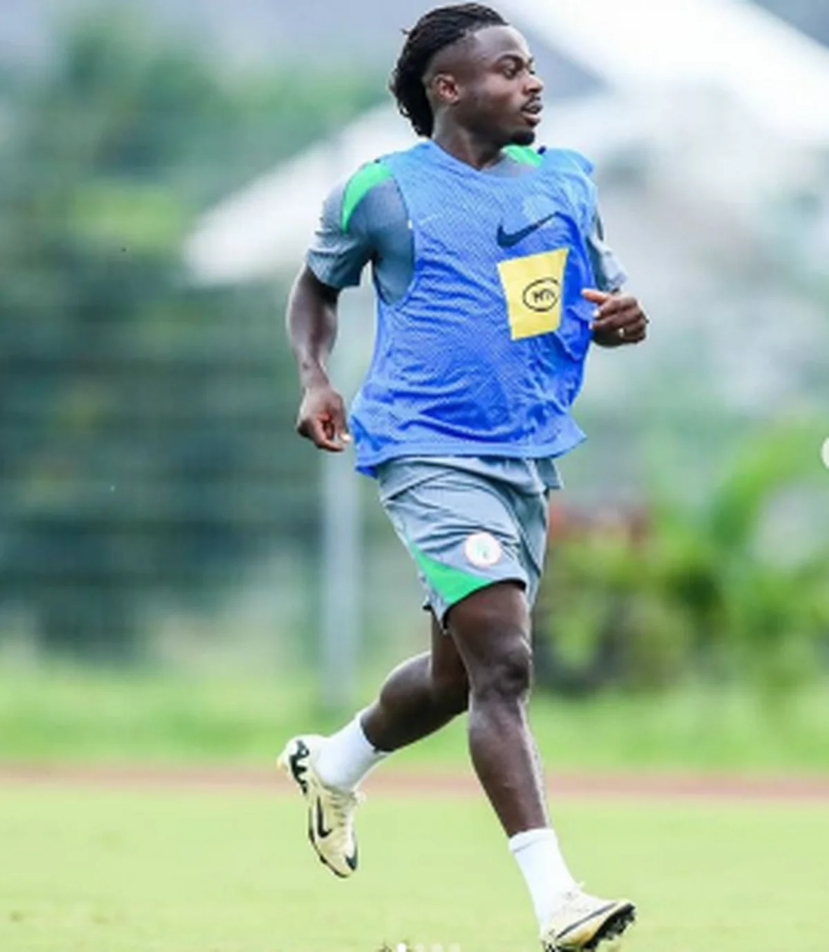 Super Eagles winger Moses Simon explains why he prefers Eguavoen over a foreign coachÂ 