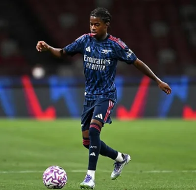 Ben White's injury: Nichols trains with Arsenal first team before historic clash v Everton