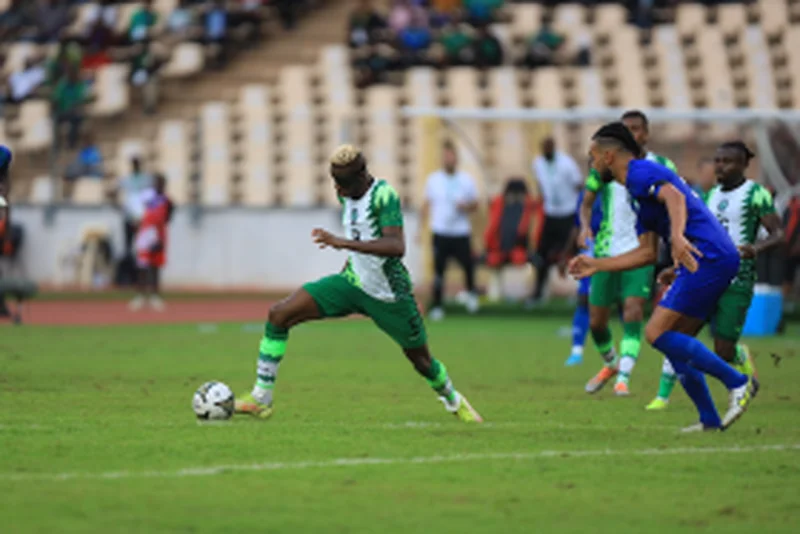 Transfer scramble for Osimhen : Why ManchesterÂ United have the edge over ChelseaÂ 
