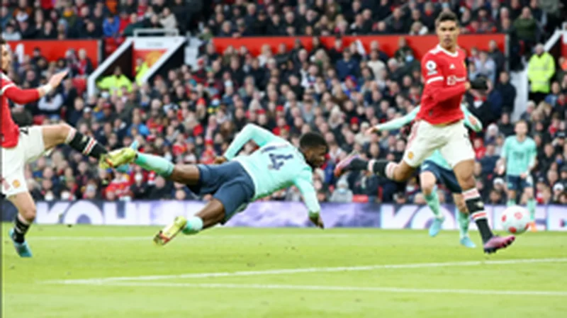 James Maddison insists Iheanacho did not foul Varane in build-up to Leicester's disallowed goal