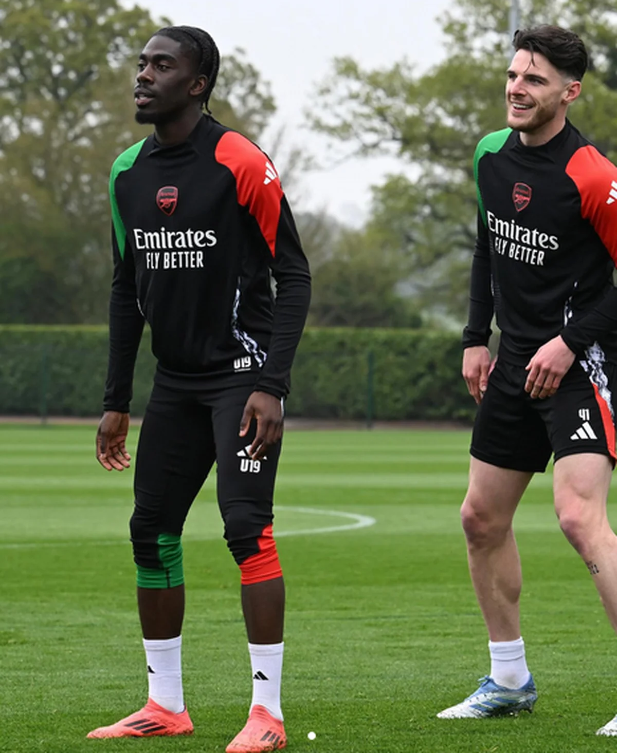 Teenage duo Ogunnaike and Ibrahim rub shoulders with Arsenal first team stars pre-Man City