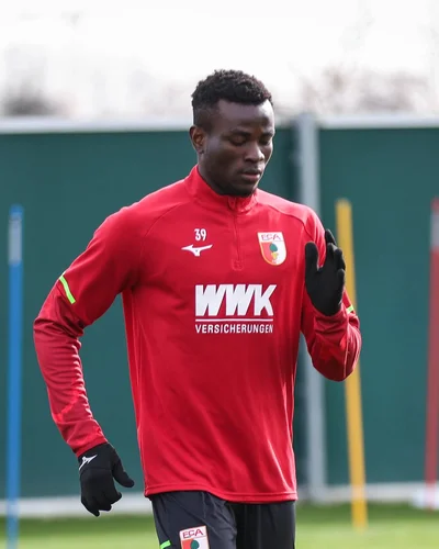 Winter signing Ogundu makes Bundesliga debut for Augsburg in win over Wolfsburg