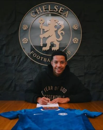 Confirmed: Chelsea sign Nigeria-eligible defender from Sheffield Wednesday