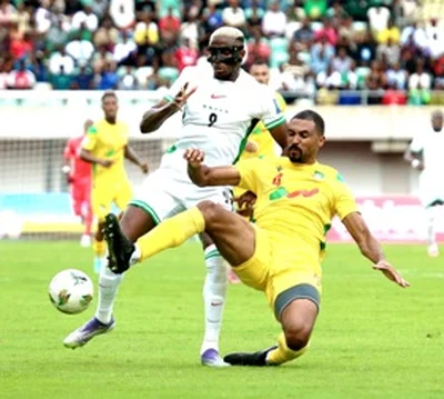 'Best striker in the worldâ€™ - Super Eagles coach Eric Chelle doffs his hat to Osimhen after hat-trick 