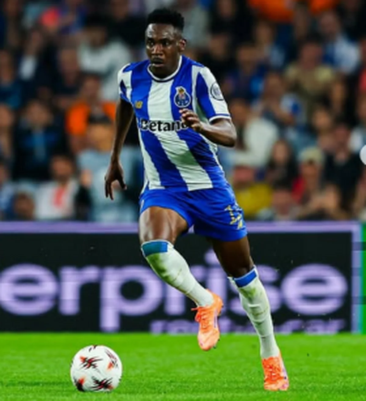 Zaidu returns to Porto training on Thursday after Super Eagles duty